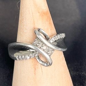 Vintage 925 Sterling Silver Real Round Cut Diamond Infinity Crossover Ring